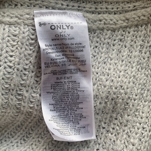 ONLY V Neck Sweater - Picture 6 of 6